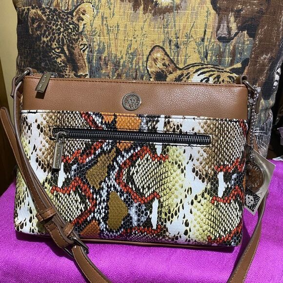 NWT ANNE KLEIN FAUX SNAKE SKIN CROSSBODY BAG - Picture 1 of 4